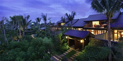 平南拍照好看奶茶店，平南拍照好看奶茶店在哪里