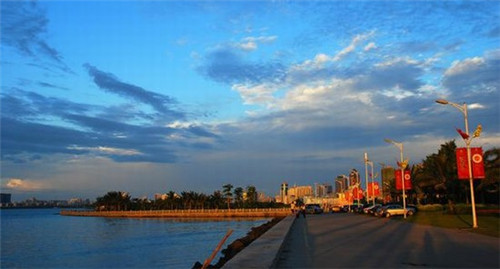 开心便当加盟费多少，开心零食加盟费多少